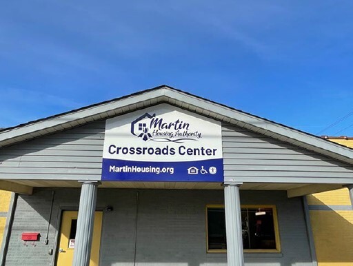 Crossroads Center Sign Exterior